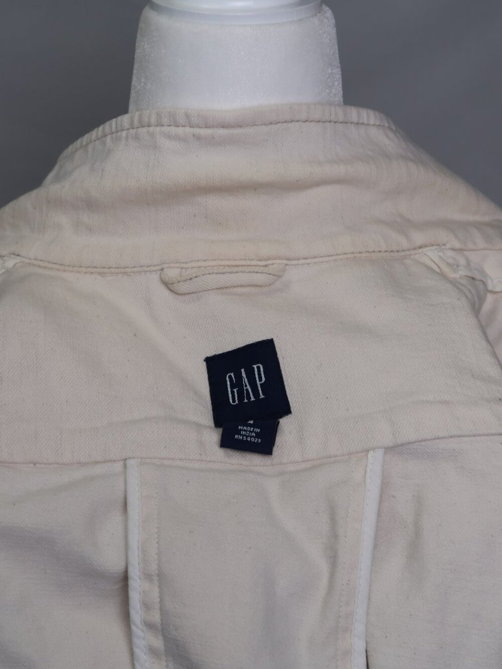 white GAP jacket - Picture 5 of 5